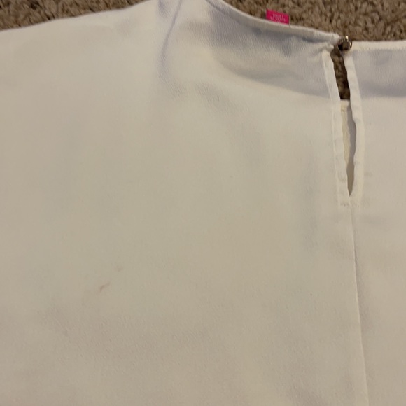 Ivory Vince Camuto blouse - Picture 4 of 4